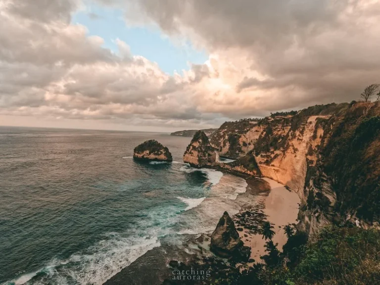 The view of the diamond beach in Nusa Penida