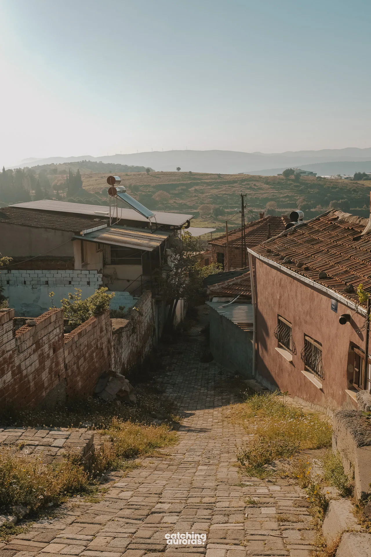 Walking Steep Hills. How to visit Pergamon, Turkey