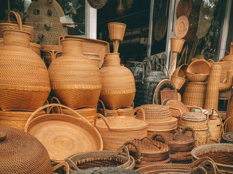 A view of the jute baskets on display in the Bali shopping market.